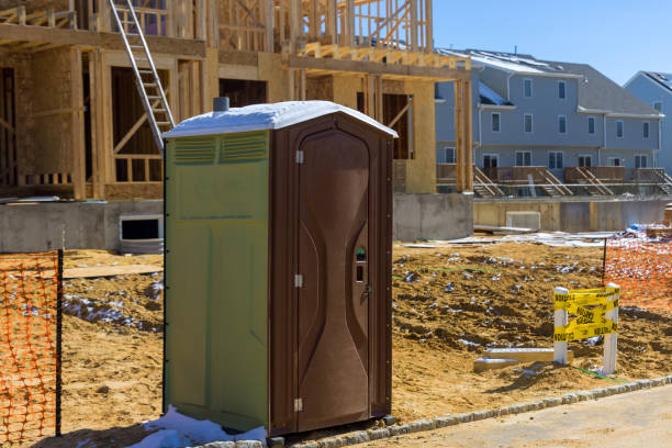 Portable Toilet Options We Offer in Pandora, OH